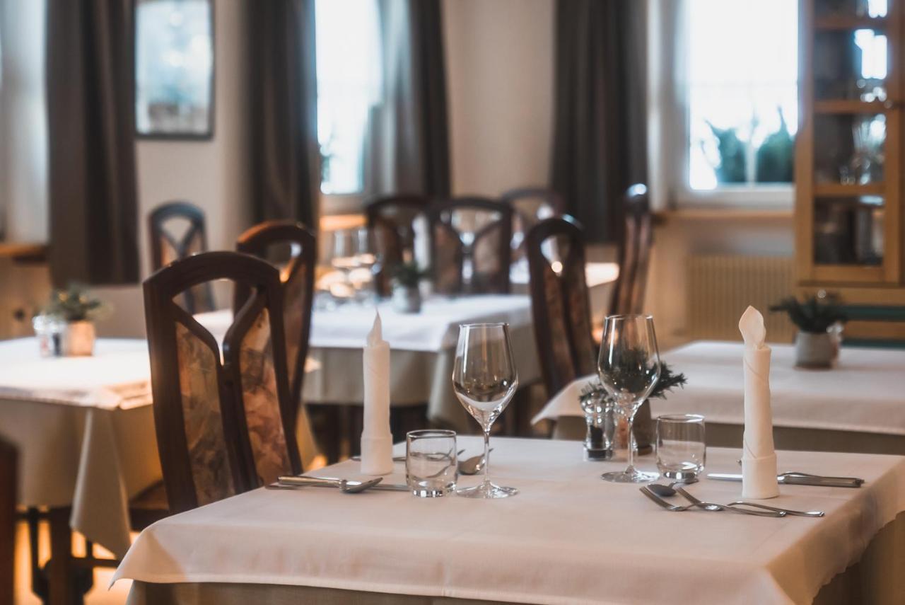 Hotel Villa Waldheim San Candido Ngoại thất bức ảnh
