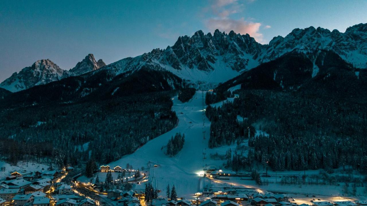 Hotel Villa Waldheim San Candido Ngoại thất bức ảnh